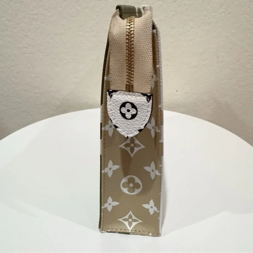 Authentic Louis Vuitton Toiletry Pouch 26 Monogram Giant Khaki Green White